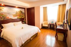 침실 GreenTree Inn Waigaoqiao Free Trade Express