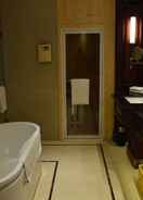 BATHROOM Argyle Hotel Pengzhou