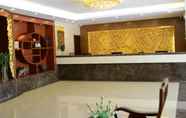 Lobby 3 E E Business Hotel