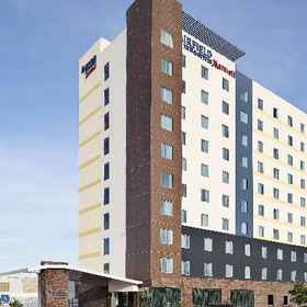 Fairfield Inn & Suites Nogales1 , 飯店诺加莱斯