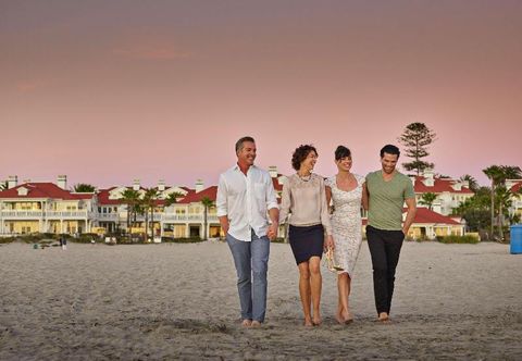 近くの景色と観光スポット Beach Village at The Del, Curio Collection