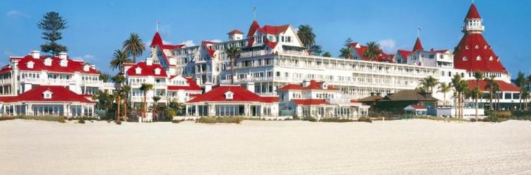 ロビー Beach Village at The Del, Curio Collection