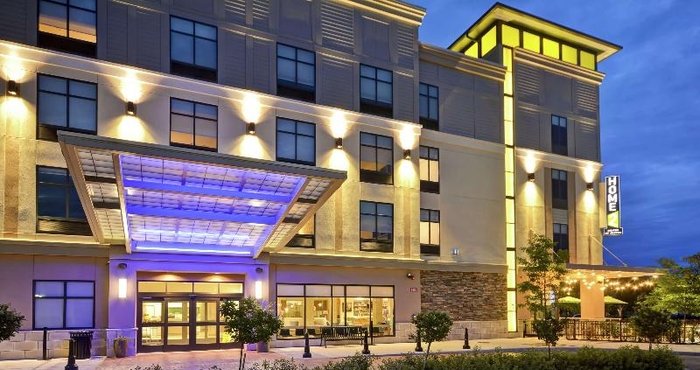 Restaurant Home2 Suites Levis Commons Perrysbur