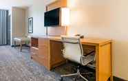 Bilik Tidur 4 Comfort Suites North Charleston - Ashley Phosphate