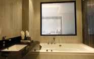 In-room Bathroom 2 Swiss Spirit Suites Metropolitan Riyadh