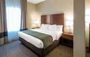 Bedroom 6 Comfort Inn & Suites Edgewood