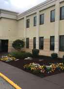 EXTERIOR_BUILDING Best Western Monroeville Pittsburgh East