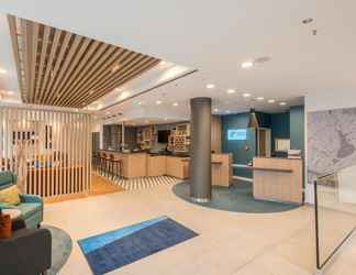 Lobi 2 Premier Inn Hamburg City Hammerbrook