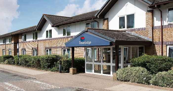 Exterior Travelodge Bicester Cherwell Valley