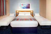 ห้องนอน Travelodge Birmingham Fort Dunlop