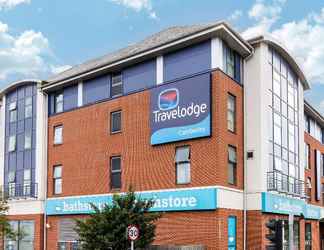 Exterior 2 Travelodge Camberley