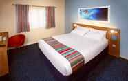 Bilik Tidur 7 Travelodge Camberley