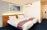 Kamar Tidur 3 Travelodge Carlisle Central