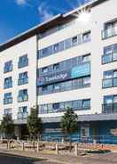 EXTERIOR_BUILDING Travelodge Clacton-on-Sea Central