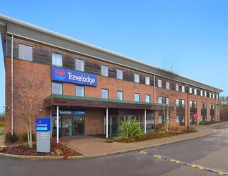 Exterior 2 Travelodge Haverhill