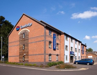 Bên ngoài 2 Travelodge Kidderminster