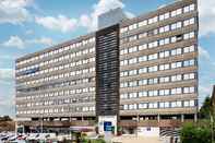 Bên ngoài Travelodge London Crystal Palace