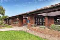 Bangunan Travelodge Newark North Muskham