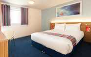 Phòng ngủ 7 Travelodge Newport Isle of Wight