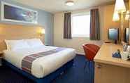 Bedroom 6 Travelodge Nottingham Trowell M1