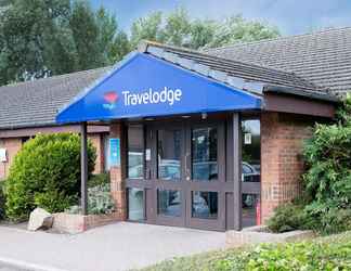 Exterior 2 Travelodge Thame