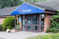 Bên ngoài Travelodge Thame