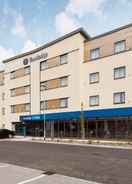 EXTERIOR_BUILDING Travelodge Winnersh Triangle