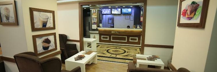 Lobi Black Pearl Hotel