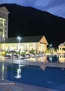 null Qafqaz Riverside Hotel