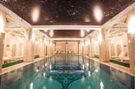 Swimming Pool Qafqaz Karvansaray Hotel