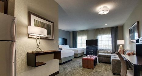 Bedroom 2 Staybridge Suites Plano - the Colony