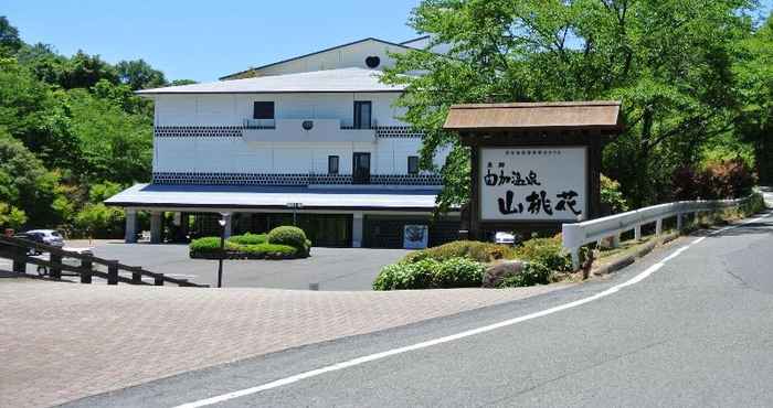 Exterior Yuga Onsen Hotel Santoka