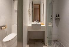 อื่นๆ 6 Ji Hotel (Wenchangge Shouxihu Road)