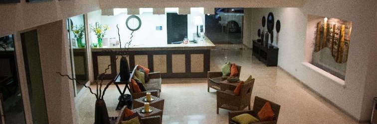 Lobi Best Western Hotel Posada Freeman Zona Dorada