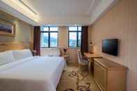 Bedroom Vienna Hotel (Shenzhen East Railway Station)