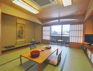 Bedroom 2 Tamana Onsen Hotel Shirasagi