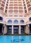 SWIMMING_POOL Tolip Royal Hotels Alexandria