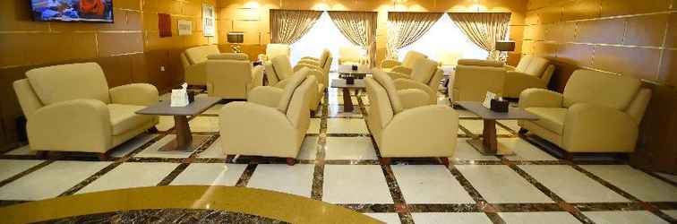 Lobi Emirates Stars Hotel Apartments