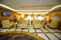 Lobi Emirates Stars Hotel Apartments