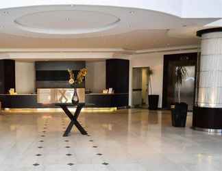 Lobby 2 Executives Hotel Azizia