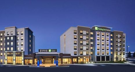 外部的 2 Holiday Inn Express Niagara-On-The-Lake