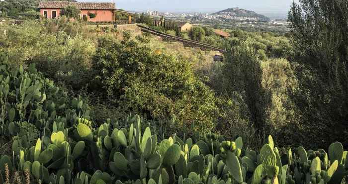 Nearby View and Attractions B&B Fontana del Cherubino