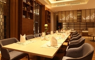 Restoran 2 Metropolo Jinjiang Hotel Shanghai Hongqiao