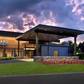 Courtyard Poughkeepsie1 , 飯店Walkway Over the Hudson State Historic Park