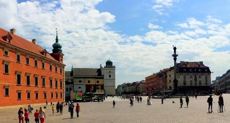 ภายนอกอาคาร 2 Dom Literatury w Warsawie