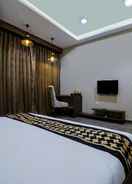 Room Dwarka