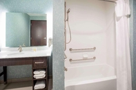 Common Space Homewood Suites by Hilton Edina Southdale Center