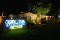 ภายนอกอาคาร Bikini Hostel, Cafe & Beer Garden