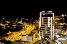 バー、カフェ、およびラウンジ Crowne Plaza Nevsehir - Cappadocia