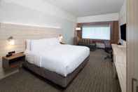 Common Space Holiday Inn Express and Suites Auburn